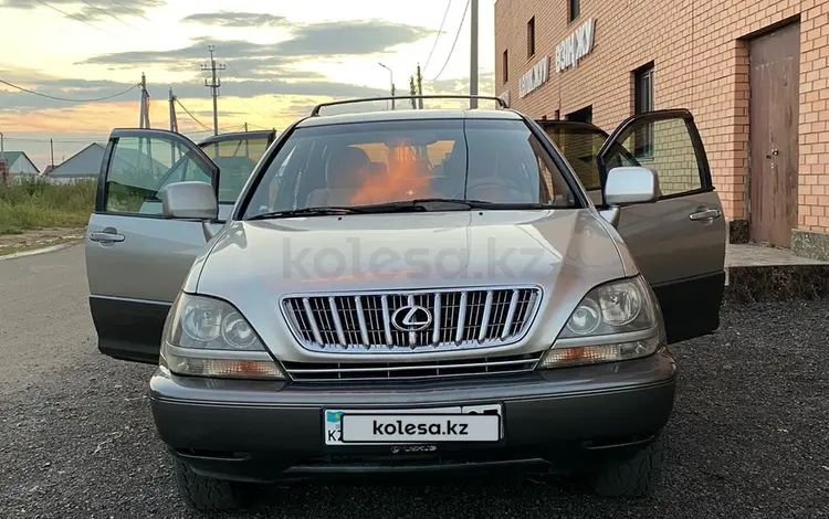 Lexus RX 300 1999 года за 4 500 000 тг. в Астана