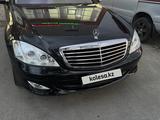 Mercedes-Benz S 500 2006 годаүшін8 000 000 тг. в Алматы