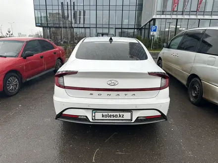 Hyundai Sonata 2023 года за 11 400 000 тг. в Астана – фото 3