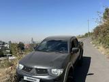 Mitsubishi L200 2012 годаүшін3 500 000 тг. в Алматы – фото 2