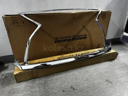 Молдинг решетки на Lexus RX за 40 000 тг. в Алматы – фото 2