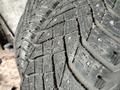 Goodyear Ultra Grip Arctic 2 зимняя шипованная в отличном состоянии за 200 000 тг. в Астана