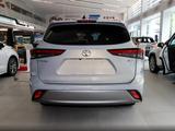 Toyota Highlander Prestige 2025 года за 28 250 000 тг. в Алматы – фото 5