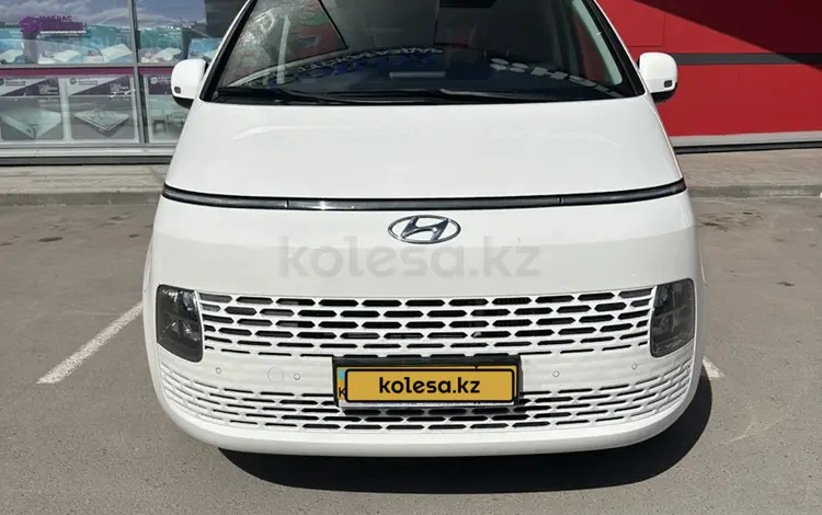 Hyundai Staria 2022 года за 20 400 000 тг. в Астана