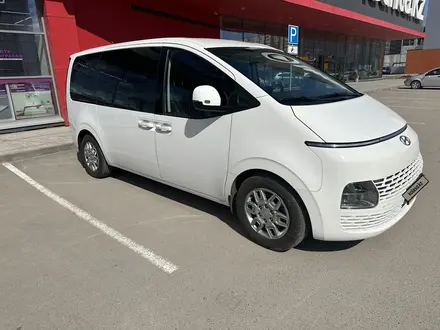 Hyundai Staria 2022 года за 19 200 000 тг. в Астана – фото 3