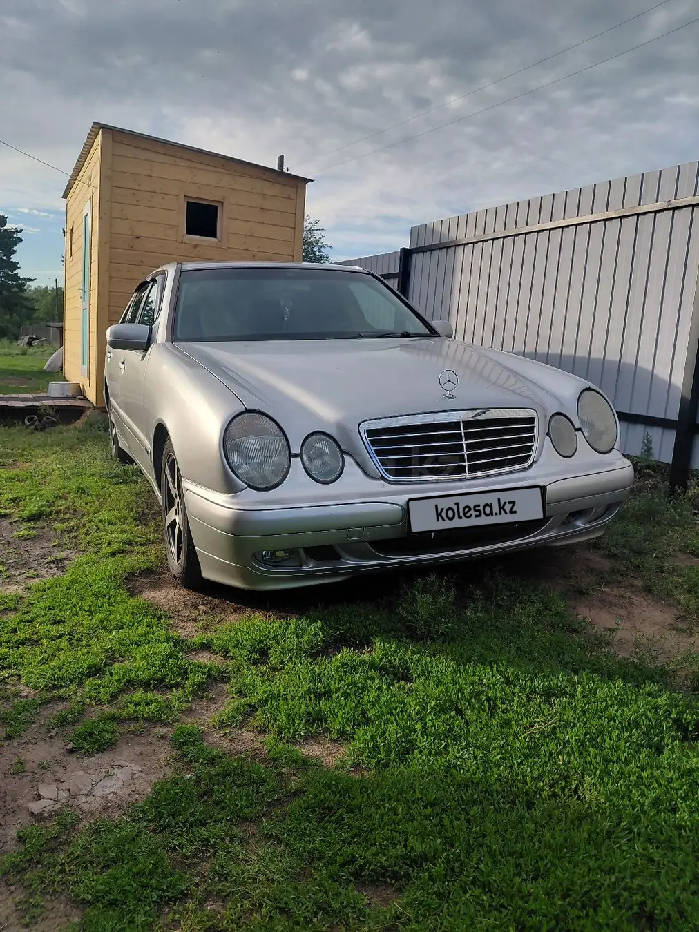 Mercedes-Benz E-Class, 2001