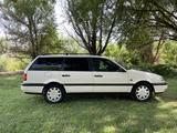 Volkswagen Passat 1994 годаүшін1 400 000 тг. в Шымкент – фото 4