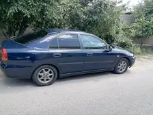 Mitsubishi Carisma, 1998