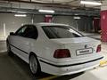BMW 528 1997 года за 2 450 000 тг. в Алматы – фото 3
