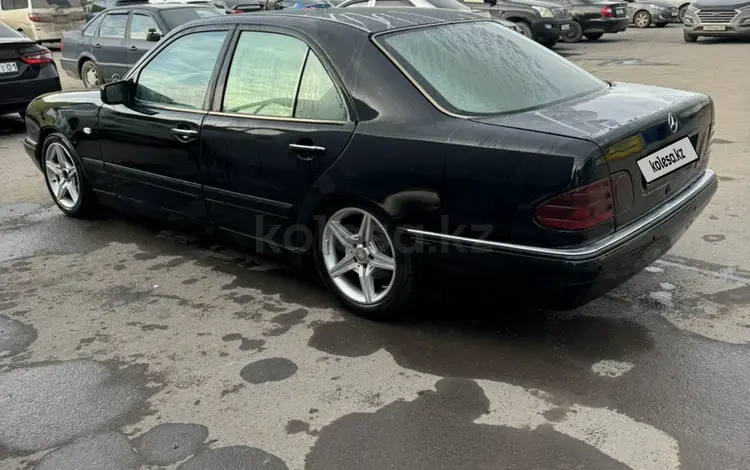 Mercedes-Benz E 280 1996 года за 2 800 000 тг. в Астана