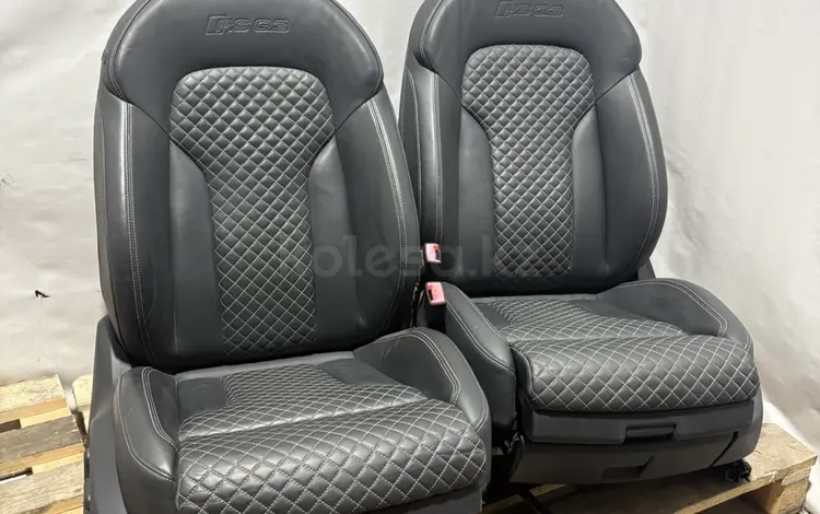 Сиденья Audi RSQ3 за 700 000 тг. в Алматы