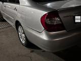 Toyota Camry 2004 годаүшін4 200 000 тг. в Алматы – фото 2