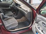 Toyota Camry 1998 года за 2 462 479 тг. в Алматы – фото 4