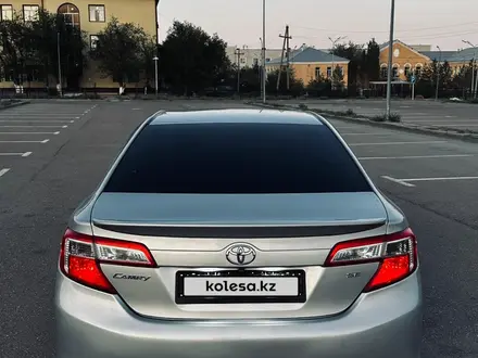 Toyota Camry 2013 года за 6 000 000 тг. в Балхаш – фото 2
