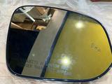 Стекло зеркала, зеркало заднего вида, Toyota 19-24 за 20 000 тг. в Алматы