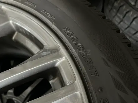 Шины Bridgestone 225/50/17 зима диски R17 5x114 за 11 777 тг. в Уральск – фото 4