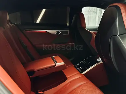 BMW M8 2021 года за 56 000 000 тг. в Алматы – фото 17