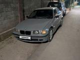 BMW 320 1994 года за 1 200 000 тг. в Алматы – фото 5