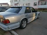 Mercedes-Benz E 260 1988 годаүшін1 200 000 тг. в Алматы – фото 2