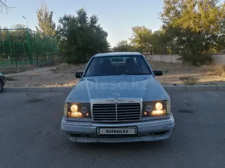 Mercedes-Benz E 260 1988 года за 1 200 000 тг. в Алматы – фото 8