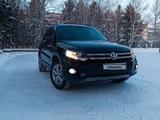 Volkswagen Tiguan 2016 года за 8 000 000 тг. в Астана