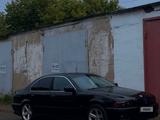 BMW 528 1998 года за 2 500 000 тг. в Петропавловск – фото 2