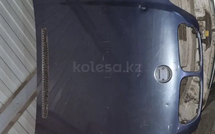 Капот за 25 000 тг. в Караганда