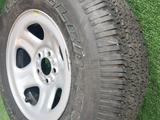 Запаска Оригинал Jeep cherokee Goodyear 225/75R15 PSD 5/114.3 за 35 000 тг. в Алматы – фото 4