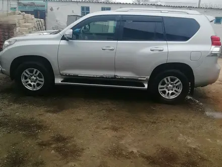 Toyota Land Cruiser Prado 2012 года за 14 500 000 тг. в Актобе – фото 13