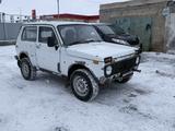 ВАЗ (Lada) Lada 2121 2003 годаүшін950 000 тг. в Атырау