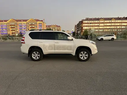 Toyota Land Cruiser Prado 2014 года за 16 700 000 тг. в Актобе – фото 7