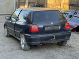 Volkswagen Golf 1992 года за 10 000 тг. в Астана – фото 2