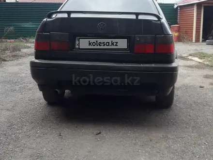 Volkswagen Vento 1993 годаүшін750 000 тг. в Щучинск – фото 3