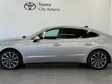 Hyundai Sonata Luxe 2020 года за 9 900 000 тг. в Астана – фото 3