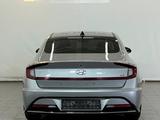 Hyundai Sonata Luxe 2020 года за 9 900 000 тг. в Астана – фото 4