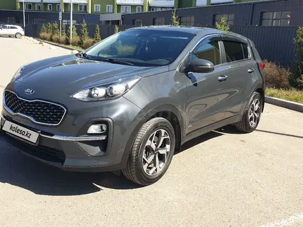 Kia Sportage 2021 года за 10 350 000 тг. в Караганда – фото 3