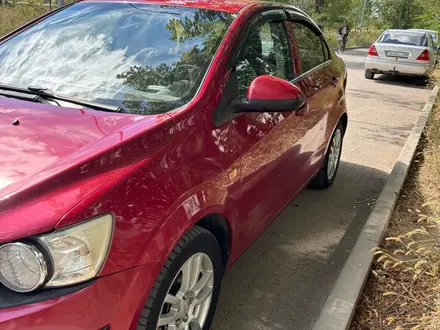 Chevrolet Aveo 2013 года за 3 700 000 тг. в Караганда – фото 4