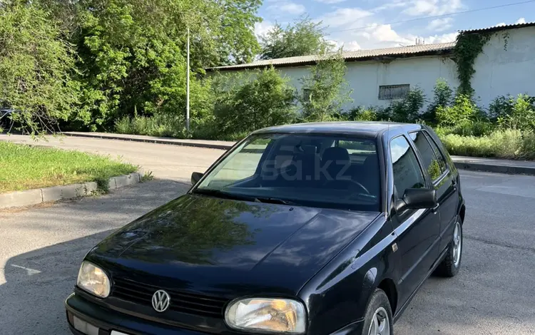 Volkswagen Golf 1995 годаүшін1 700 000 тг. в Алматы
