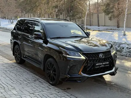 Lexus LX 570 2020 года за 56 500 000 тг. в Алматы – фото 2
