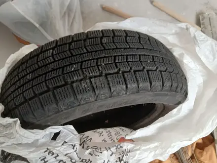 Покрышку лепучка 185/60R15 за 60 000 тг. в Атырау – фото 2