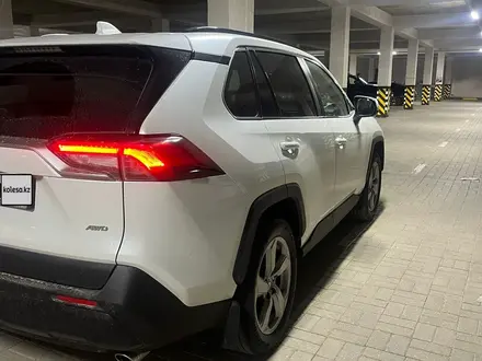 Toyota RAV4 2020 года за 15 000 000 тг. в Актау – фото 7