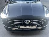 Hyundai Sonata 2022 года за 9 000 000 тг. в Шымкент – фото 4