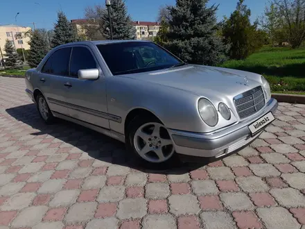 Mercedes-Benz E 280 1996 года за 3 300 000 тг. в Алматы – фото 17
