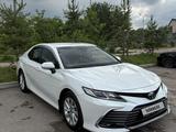 Toyota Camry 2023 года за 15 900 000 тг. в Алматы