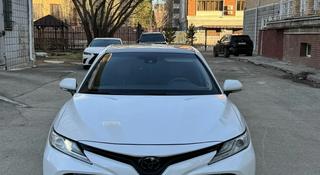 Toyota Camry 2018 года за 15 500 000 тг. в Астана