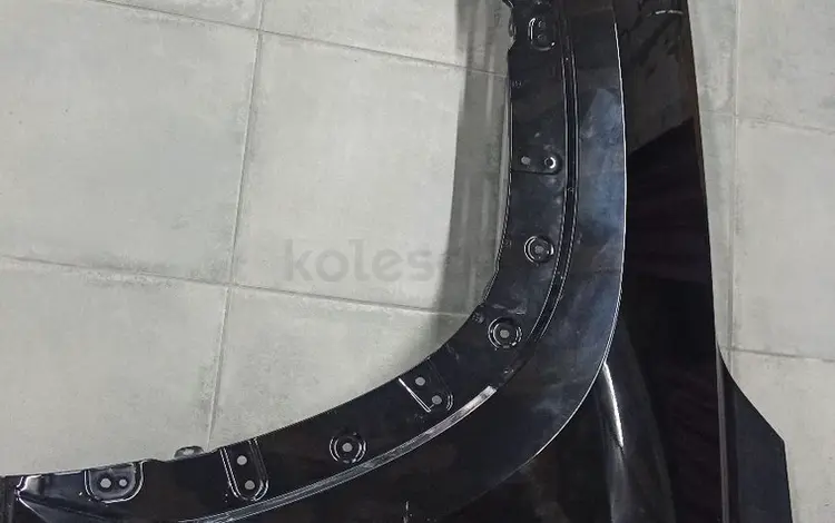 Крыло geely atlas левое переднее черный цвет оригинал за 42 000 тг. в Астана