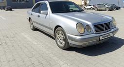 Mercedes-Benz E 230 1995 года за 2 400 000 тг. в Актобе – фото 3