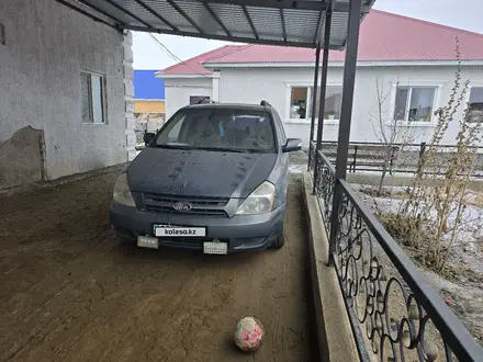 Kia Sedona 2007 года за 4 450 000 тг. в Атырау – фото 3