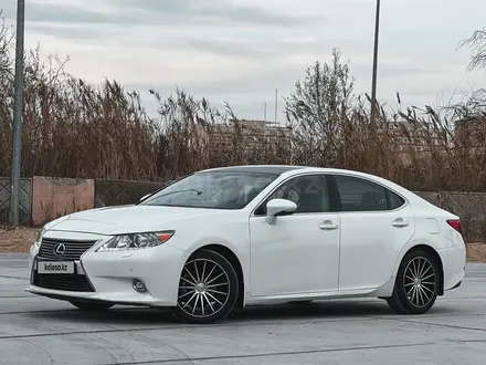 Lexus ES 250 2015 года за 11 800 000 тг. в Актау – фото 2