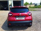 Renault Kaptur 2021 года за 9 500 000 тг. в Петропавловск – фото 2
